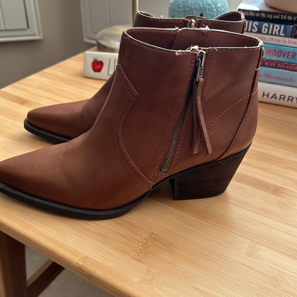 Circus by Sam Edelman Brown Leather Pointed Ankle Booties - Picture 2 of 8
